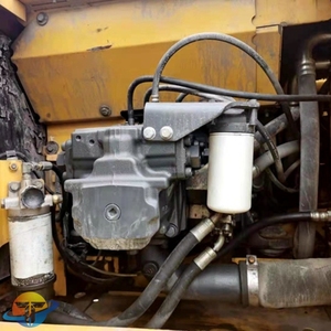 อะไหล่เครื่องจักรกลหนักมือสอง โคมัตสึ PC200-8 สำหรับขาย - Product Image 2