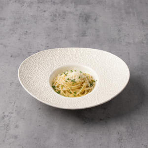 จานเซรามิครูปทรงหมวกฟางสำหรับอาหารค่ำแบบตะวันตกของโรงแรมระดับ 5 ดาว อุปกรณ์สำหรับโรงแรมและร้านอาหารอื่นๆ - Product Image 1