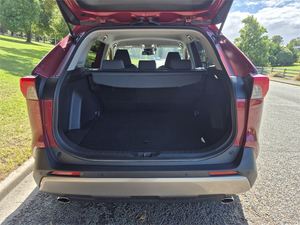 <span class=keywords><strong>Toyota</strong></span> <span class=keywords><strong>RAV4</strong></span> GXL 2.5P HV ECVT AWD SUV/5D/5S 2024 d'<span class=keywords><strong>occasion</strong></span>, propre et confortable, prête à être expédiée - Product Image 6