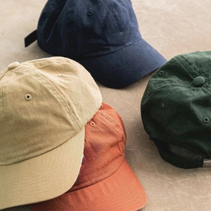 Gorras de Béisbol Lisas para Hombre, con Logotipo Personalizado y Etiquetas Tejidas, Visera Curva, 6 Paneles, Sin Estructura, Fabricación en Vietnam - Product Image 2