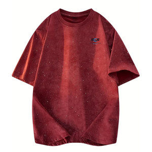 T-shirt oversize moderne pour homme, tissu doux et confortable, design décontracté, parfait pour le quotidien, le streetwear et la mode décontractée. - Product Image 1