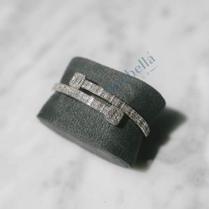 Venta caliente Diamante de lujo VVS Moissanite 5mm Baguette 14K Chapado en oro blanco 925 Pulsera de plata Baguette Brazalete - Product Image 3