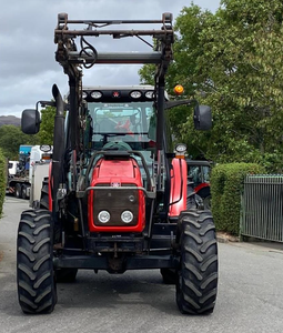 รถแทรคเตอร์4WD แมสซีย์เฟอร์กูสันใช้90HP 6400 - Product Image 1