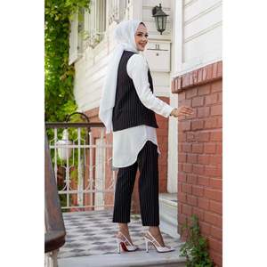 Gilet Hijab Ensemble 3 Pièces Noir - Product Image 2