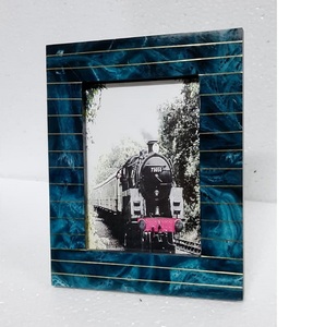 Luxury White Marble & Brass <b>Photo</b> <b>Frame</b> Handmade Inlaid Bone <b>Picture</b> <b>Frame</b> Modern Tabletop Home Decor <b>Frame</b> - Product Image 6