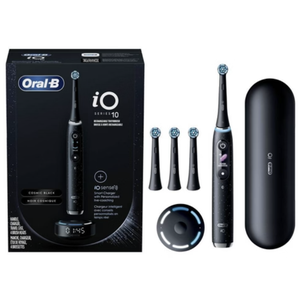 Cepillo de dientes de gama alta Oral-B iO Series 9 con 4 cabezales de cepillo para dientes sensibles y modos de limpieza alimentados por IA - Product Image 1