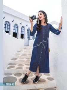 Especial de verano absolutamente hermoso e impresionante algodón Denim Kurtis Collation para la venta en línea - Product Image 3