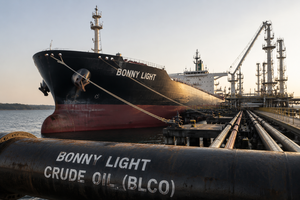 Petróleo Crudo Ligero Bonny Premium (BLCO) – Suministro Directo para Refinerías y Comerciantes - Product Image 4