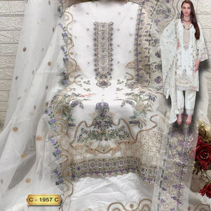 Gracieux Eid Shalwar Kameez avec broderie en organza Heavy Khatli Work Dull Santoon Bottom et intérieur assorti pour les fêtes - Product Image 1