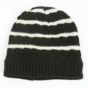 Gorros de Invierno Unisex Cálidos de Alta Calidad con Logotipo Personalizado, Gorros de Punto de Color Liso al por Mayor - Product Image 1