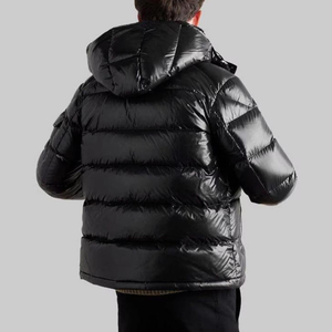 Veste matelassée à capuche pour homme de qualité supérieure, séchage rapide, vêtements décontractés d'hiver, couleur unie, design confortable et brillant, teinte et traitée - Product Image 3