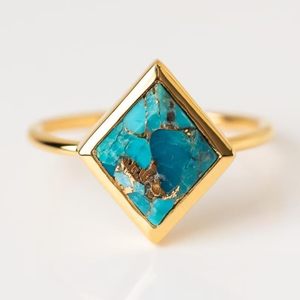 Anillo de Plata de Ley 925 Chapado en Oro de 14K con Engaste de Bisel y Piedra Preciosa de Turquesa Genuina, Estilo Clásico para Bodas o Fiestas - Product Image 3