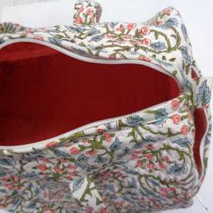 Large Stylish Eco-Friendly <b>Weekender</b> Duffle Bag Soft Cotton Hand Block Print Fabric Fashionable Striped Cosmetic Bags <b>Cases</b> - Product Image 5