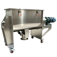 Mélangeur horizontal pour ingrédients alimentaires et compléments santé, compatible avec l'ajout de systèmes de pulvérisation liquide et de chemises de refroidissement