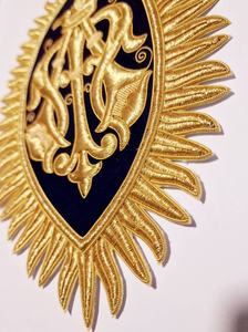 ป้ายปักเส้นลวดทองแท่งงานปักด้วยมือตามสั่งป้ายกระเป๋าพรีเมียม - Product Image 4