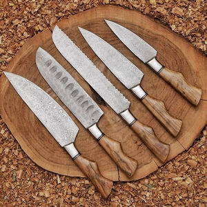 Juego de chef de acero de Damasco hecho a mano, estuche de cuero fino de 5 piezas, mango de madera, cuchillos para verduras personalizados con mango de madera de Olivo - Product Image 5