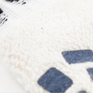 Calcetines deportivos transpirables para deportes de invierno para hombre para baloncesto y fútbol Color sólido con logotipo personalizado en el puño - Product Image 5