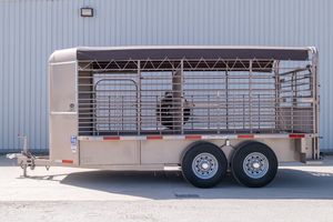 Remorques de fret d'occasion, remorques pour bétail, pour le transport et le stockage, charge utile de 25001 à 30000 kg, taille 80x61,5x32 cm, à vendre - Product Image 6