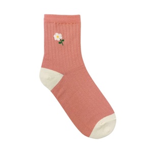 Calcetines tobilleros informales diarios elegantes para mujer, patrones florales bordados personalizados, venta al por mayor, pedido a granel, algodón transpirable - Product Image 2