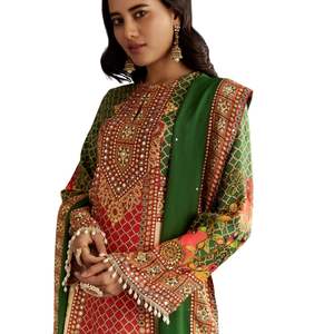 Kurta imprimé en mousseline de coton multicolore avec une coupe en ligne et un palazzo imprimé vente en gros de vêtements ethniques pour femmes fournisseur d'usine OEM - Product Image 2