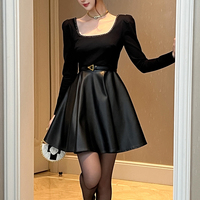 Robe longue noire en cuir pour femme, col cranté, sans manches, double boutonnage, infroissable, coupe droite, devant naturel, style décontracté