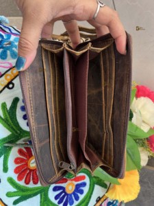 กระเป๋าถือใส่โทรศัพท์หนังแท้ขนวัวแท้กระเป๋าสะพายข้างขนาดเล็กดีไซน์ใหม่กระเป๋ามีสายคล้องข้อมือ - Product Image 6