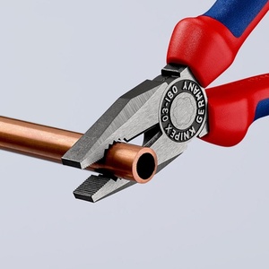 Pince combinée KNIPEX 180 mm polie avec poignées multi-composants pour la pêche - Product Image 4