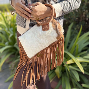 Sac à franges en cuir de vachette à motif nouveau, sac à main de créateur, sac bandoulière, fourrure sur peau, sac bohème pour femmes, sac à main multi-usages - Product Image 1