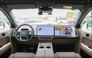 Véhicule électrique d'occasion 2025-2026 L7 Grand SUV Hybride Spacieux 330kW 620Nm Luxe pour l'Exportation - Product Image 4