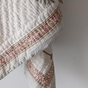 Edredón indio Reversible Jaipuri hecho a mano con estampado de bloque de mano Rajai Floral ropa de cama étnica india para decoración del hogar - Product Image 5