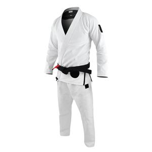 Pantalones cortos de entrenamiento de karate para adultos de nuevo estilo al por mayor con logotipo personalizado bordado color degradado hecho en Pakistán ropa de artes marciales - Product Image 2