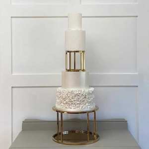 Table de support de gâteau en métal de nouvelle conception conçue pour une utilisation en fête avec des outils de gâteau de qualité pour l'exportation - Product Image 5