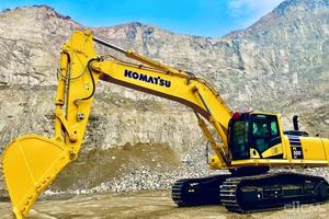 Excavadora KOMATSU de segunda mano fabricada en Japón original, excavadora KOMATSU de 50 toneladas, con motor de 12, 12, 12, 12, 12, 30, 30, 30, 30, 30, 30, 30 - Product Image 2