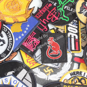 Écussons brodés avec logo personnalisé pour vestes uniformes insignes thermocollants durables de différentes tailles et formes avec perles à coudre - Product Image 3