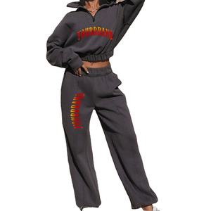 Streetwear personnalisé de vente en gros, survêtement à impression bouffante en 3d, ensemble sweat-shirt court à fermeture éclair et quart de poids lourd pour femmes - Product Image 1