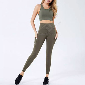 Conjunto de Yoga para Mujer, Cómodo, Hecho en Pakistán, Diseño Sólido con Logotipo Frontal, Venta en Línea a Precio Económico - Product Image 2