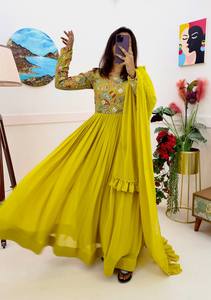Vestido de mujer bordado Georgette Anarkali con Dupatta para fiestas - Product Image 2
