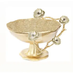 Gems Storage Bowl for Kitchenware Display With Gold Color Leaf Handle Shiny Polished And Finishing Metal Decorative Bowls