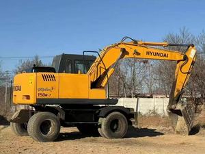 Mini-excavatrice Hyundai coréenne d'occasion 150W-7 de 13.5 tonnes en bon état avec composants du moteur à vendre - Product Image 2