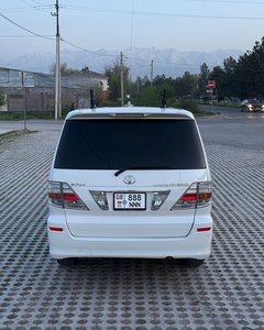 Toyota Alphard Van d'occasion de 2003, en excellent état - Product Image 5