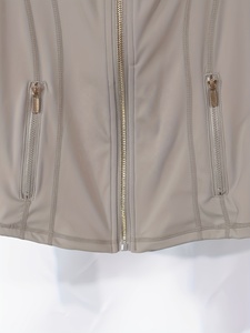 Chaqueta de yoga para mujer, ligera, elástica, para gimnasio, entrenamiento, personalizada, transpirable, para correr, fitness, atlética, con cremallera. - Product Image 5