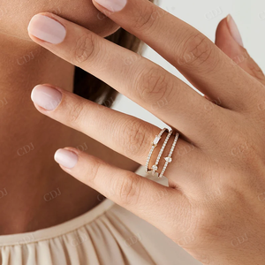 วงแหวนเพชรหลายแถว14K สีทองแบบปรับแต่งได้สำหรับผู้หญิงแหวนเพชรหลายสายสำหรับห้องปฏิบัติการ - Product Image 4