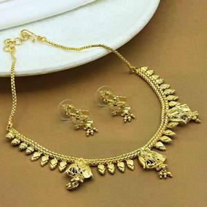 Venta al por mayor de collares cortos chapados en oro de 14K 18K, joyería tradicional, collares de formación rellenos de oro de latón. - Product Image 1