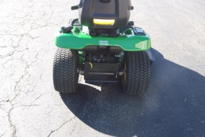 Cortadora de Césped John Deere X350 2024 - Product Image 2