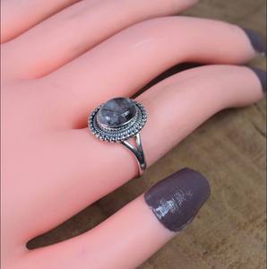 Anillo de bodas de plata de ley 925 hecho a mano con cristales de cuarzo rutilo, anillo rutilado clásico para fiesta o aniversario de niñas - Product Image 1