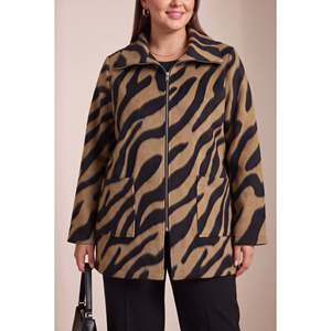 Abrigo de Piel Sintética con Estampado de Leopardo, Talla Grande, Sin Forro, Color Salmón - Product Image 1