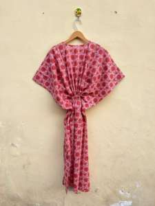 Túnica Kfatan de Algodón Hecha a Mano en India, Estampado Floral, Cuello en V, Informal, para Vacaciones en la Playa, Regalo Perfecto para Ella, Primavera, Verano, Otoño - Product Image 2