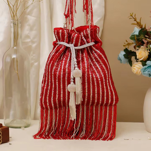 Sac Potli Bohème Fait Main avec Broderie Zardozi, Chaînes à Pompoms Perlés – Cadeau Idéal pour Mariage, Fête, Cérémonie Indienne pour Femme - Product Image 1