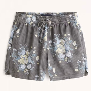 Shorts en mesh personnalisables avec logo – Décontractés, sportifs, pour le basketball, unisexes, respirants, pour la gym, la course à pied, pour femmes - Product Image 1