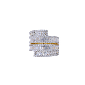 Anillo Clásico de Banda Ancha Chapado en Oro de 14K con Rodio, Diamantes Baguette Naturales en Trenzas Superpuestas con Engaste de Canal - Product Image 1